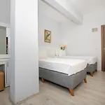 Ξενοδοχείο Mia Casa