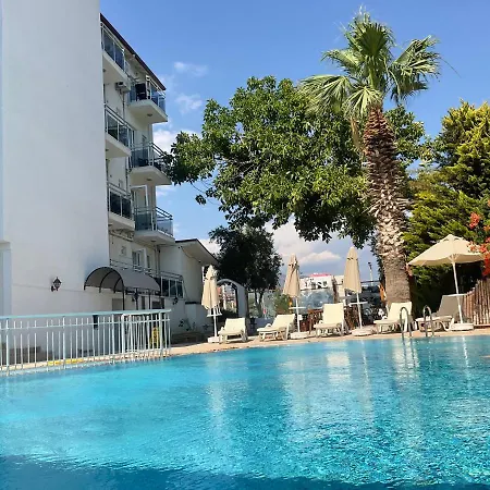 Mia Casa Hotel *