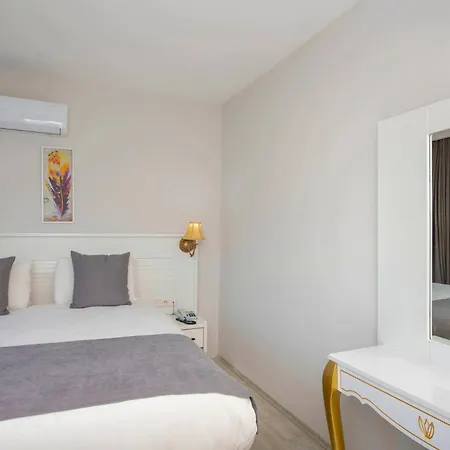 Mia Casa Hotel *