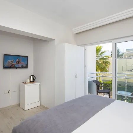 Mia Casa Hotel 3*