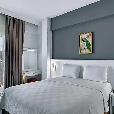 Hotel Mia Casa 3*
