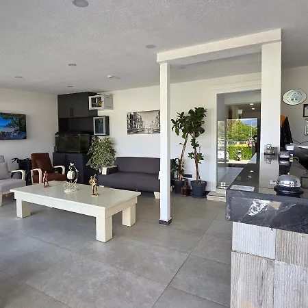 Mia Casa Hotel